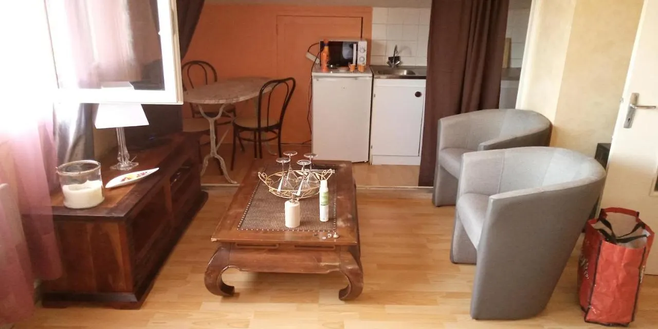 Chez Christine Apartment Rodez 0*,